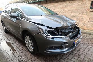 Opel Astra Sport Tourer 1.0 Business+ picture 3