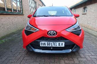 Toyota Aygo 1.0 VVTi X-play picture 2