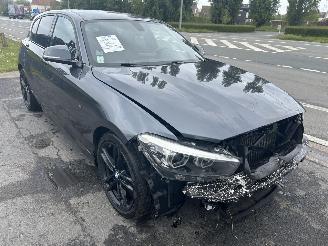 damaged passenger cars BMW 1-serie 114D 2017/10
