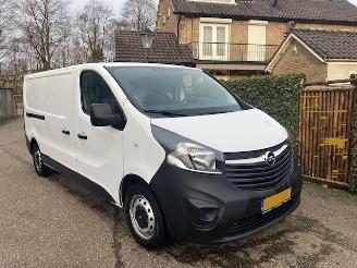Vaurioauto  commercial vehicles Opel Vivaro 1.6CDTI L2H1 SELECTION 2018/10