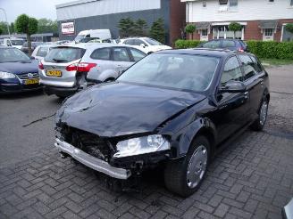Coche accidentado Audi A3 1.6 TDI 2012/3