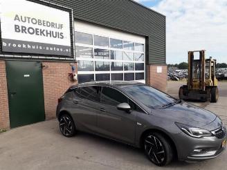 krockskadad bil bedrijf Opel Astra Astra K, Hatchback 5-drs, 2015 / 2022 1.6 CDTI 136 16V 2018/9