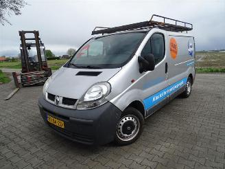 Renault Trafic 1.9 dCi picture 3