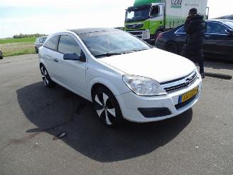 Opel Astra GTC 1.4 16v picture 5