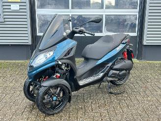 damaged motor cycles Piaggio MP3 300 HPE Sport 2022/6