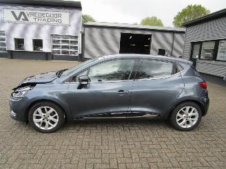 Renault Clio 0.9 TCE LIMITED picture 2