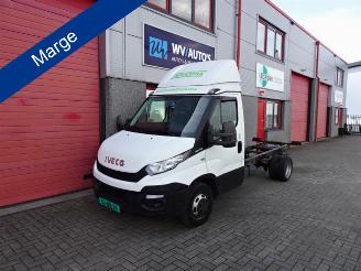 begagnad bil bedrijf Iveco Daily 40C17 3.0 375 airco 3zits LET OP MARGE !!!!!!!!! 2015/6