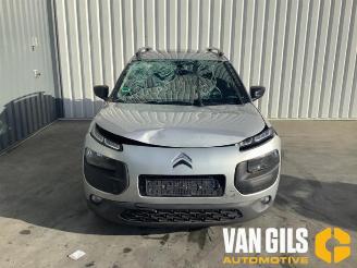 Voiture accidenté Citroën C4 cactus C4 Cactus (0B/0P), Hatchback 5-drs, 2014 1.2 PureTech 110 12V 2015/3