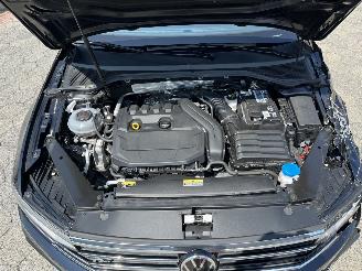 Volkswagen Passat Variant 1.5 TSI R-Line Business + AUTOMAAT picture 7