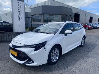 Voiture accidenté Toyota Corolla Touring Sports 1.8 Hybrid Business AUTOMAAT 2022/6