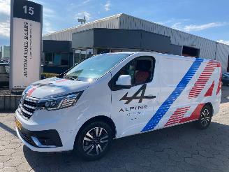 Vaurioauto  commercial vehicles Renault Trafic 2.0 dCi 130PK T30 L2H1 Luxe 2023/1