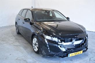 damaged passenger cars Peugeot 308 1.2 PT ACT. PACK BNS 2023/12