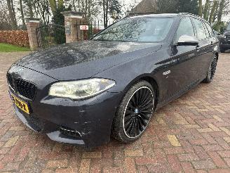 BMW 5-serie Touring M550xd 381 Pk picture 1