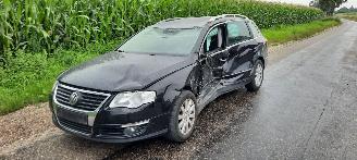 Voiture accidenté Volkswagen Passat 1.9 tdi 2007/9