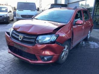 uszkodzony samochody osobowe Dacia Logan Logan MCV II/Sandero Wagon (7S), Combi, 2013 0.9 TCE 12V 2016/5
