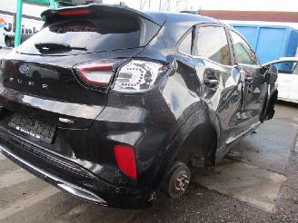 Damaged car Ford Puma  2022/1