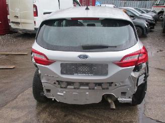 damaged passenger cars Ford Fiesta  2019/1