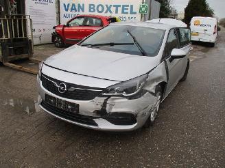 Coche accidentado Opel Astra  2020/1