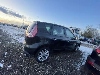 Renault Scenic 1.6 16v picture 3