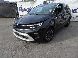uszkodzony samochody osobowe Opel Crossland 1.2 Turbo Innovation 2021/12