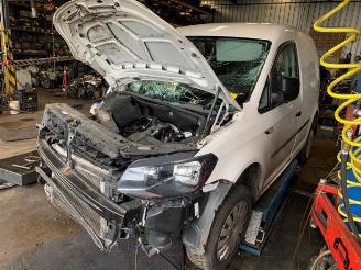 Vaurioauto  passenger cars Volkswagen Caddy Caddy IV, Van, 2015 2.0 TDI 75 2015/11
