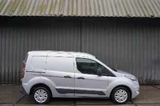 Salvage car Ford Transit Connect 1.6 TDCI 70kW L1 Airco Ambiente 2016/1