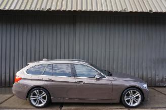 skadebil auto BMW 3-serie 320D Touring Automaat Airco Executive Edition EfficientDynamics 2013/9