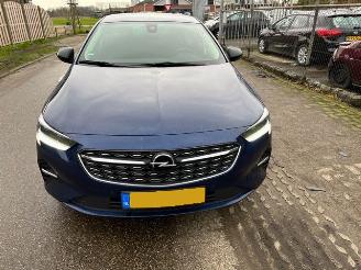 Salvage car Opel Insignia cdti 1.5 2020/11