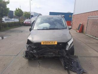 skadebil auto Mercedes Vito Vito (447.6), Van, 2014 2.2 119 CDI 16V BlueTEC 2016/12