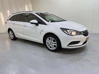 Sloopauto Opel Astra Sports Tourer 1.0 Online Edition 2019/1