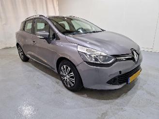 Auto incidentate Renault Clio Estate 0.9 TCe Night&day 66kW 2014/5