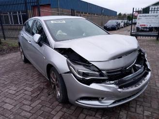 damaged commercial vehicles Opel Astra Astra K, Hatchback 5-drs, 2015 / 2022 1.0 Turbo 12V 2016/10
