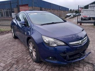 occasion motor cycles Opel Astra Astra J GTC (PD2/PF2), Hatchback 3-drs, 2011 1.4 Turbo 16V ecoFLEX 140 2014/6