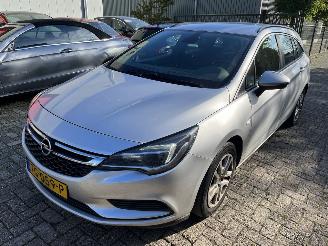 Vrakbiler auto Opel Astra Stationcar 1.6 CDTI Business+ 2018/7