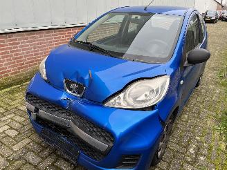 škoda osobní automobily Peugeot 107 1.0-12V  XR   3 drs 2011/1