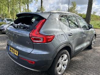 Volvo XC40 2.0 T4 AWD  Momentum  Automaat picture 5