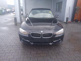 Vrakbiler auto BMW 3-serie 2014 BMW 316I N13B16A 2014/4