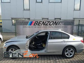 Vrakbiler auto BMW 3-serie  2014/9