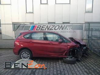 Vaurioauto  caravans BMW 2-serie  2019/3