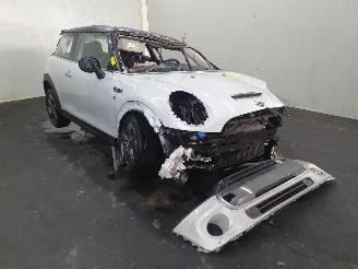 uszkodzony samochody osobowe Mini Mini F56 BEV Cooper SE 2020/7