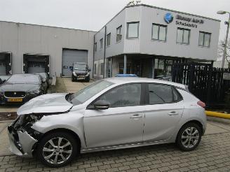 damaged passenger cars Opel Corsa 12i 5drs 2022/8