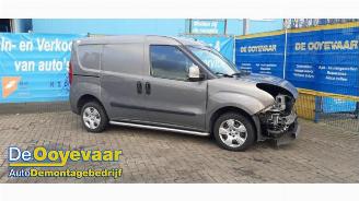 Vaurioauto  commercial vehicles Opel Combo Combo, Van, 2012 / 2018 1.6 CDTI 16V ecoFlex 2016/6