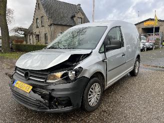 Vaurioauto  commercial vehicles Volkswagen Caddy 1.6 TDI AIRCO 2019/2