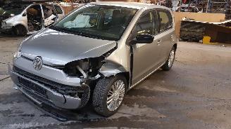 uszkodzony samochody osobowe Volkswagen Up UP 1.0 BLUE MOTION 2014/4