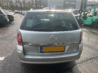 Opel Astra Wagon 1.8 AUTOMAAT Temptation BJ 2007 98734 KM picture 3