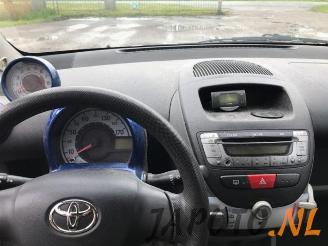 Toyota Aygo Aygo (B10), Hatchback, 2005 / 2014 1.0 12V VVT-i picture 8