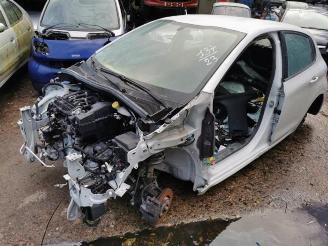 Coche accidentado Peugeot 208 208 I (CA/CC/CK/CL), Hatchback, 2012 / 2019 1.2 Vti 12V PureTech 2019
