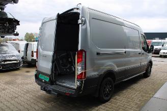 Ford Transit Trail MHEV picture 5