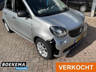 Smart Forfour 1.0 Automaat Business Solution Cruise Clima Orig NL+NAP picture 7