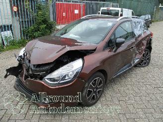 Auto incidentate Renault Clio Clio IV Estate/Grandtour (7R) Combi 5-drs 0.9 Energy TCE 90 12V (H4B-4=
00(H4B-A4)) [66kW]  (01-2013/...) 2014/1